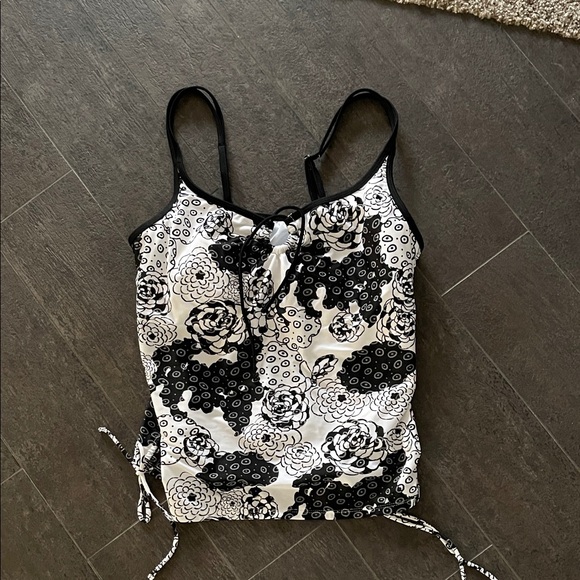 Wave Zone Other - Elegant Black and White Floral Swim Camisole